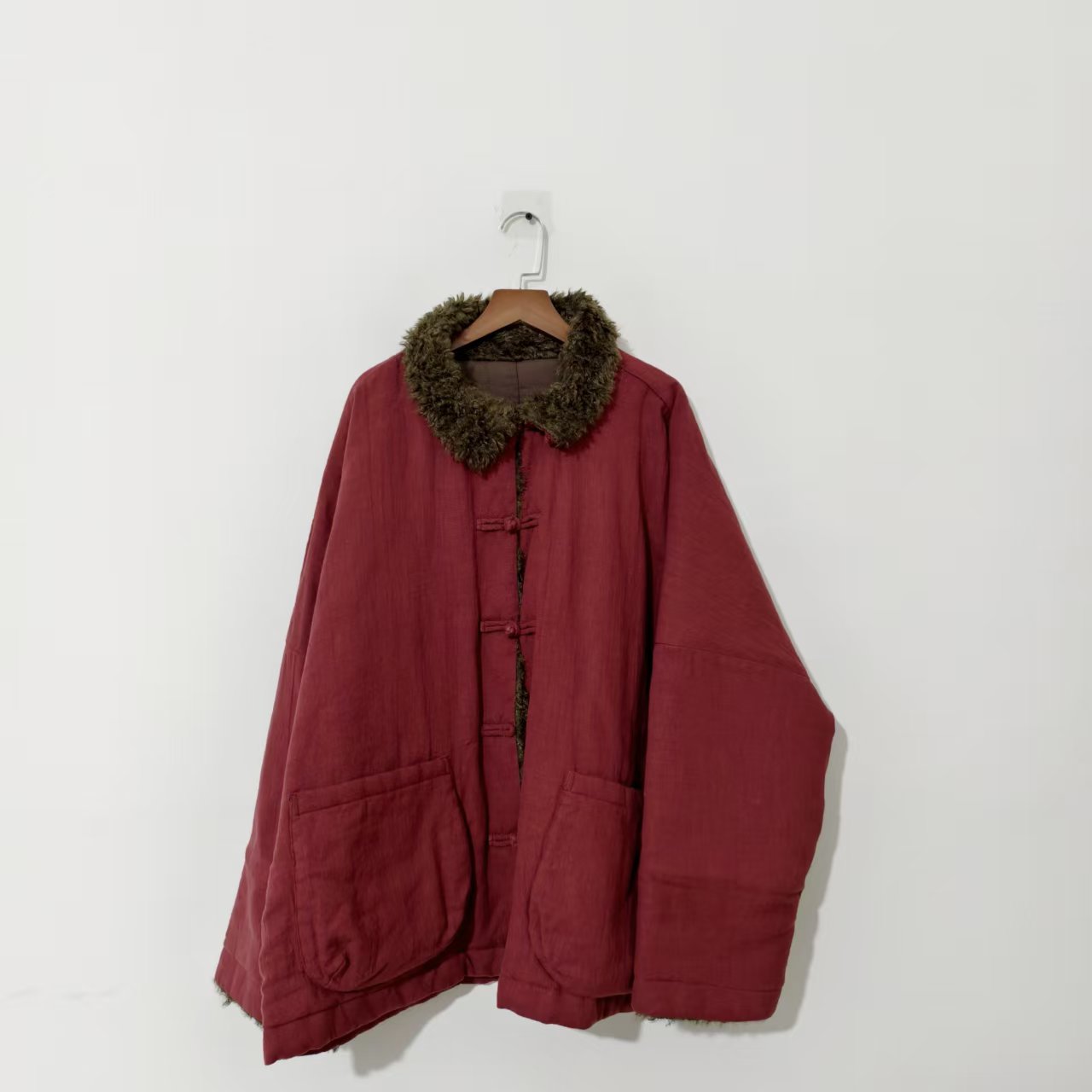 【大梅子推荐】设计款亚麻盘扣棉服JG5215A（衣长70胸围150）