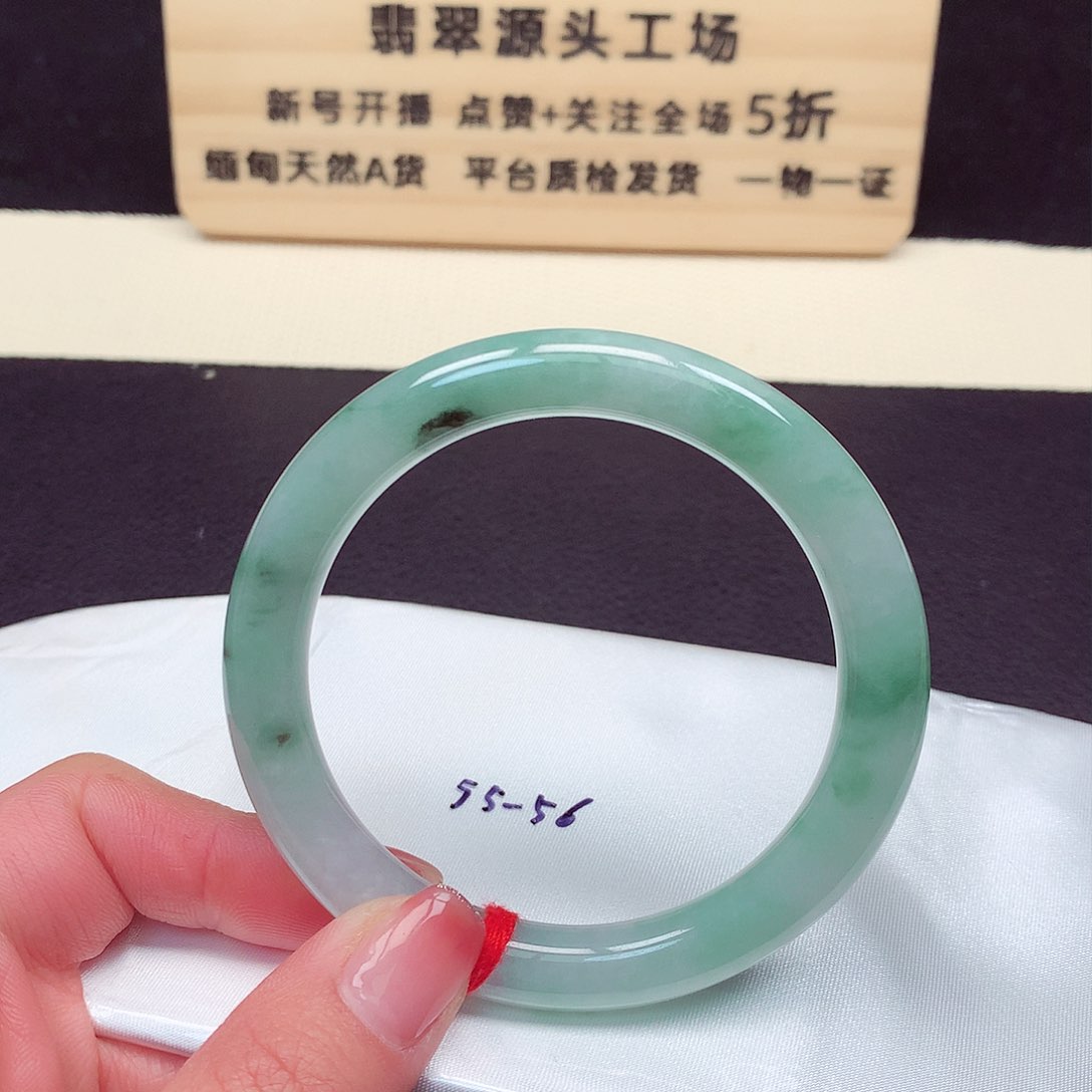 翡翠手镯未镶嵌156号