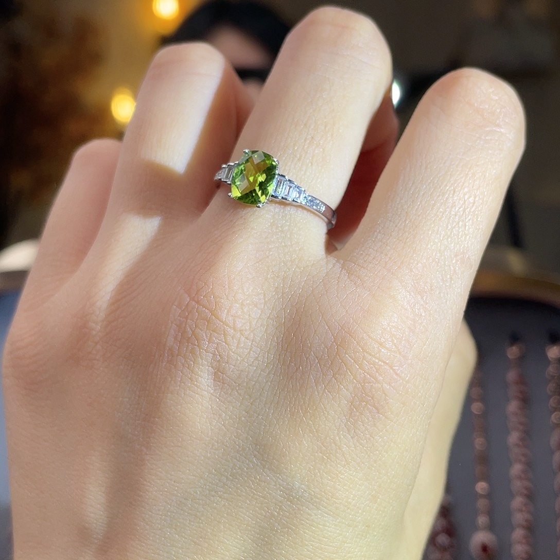 银S925镶嵌戒指橄榄石