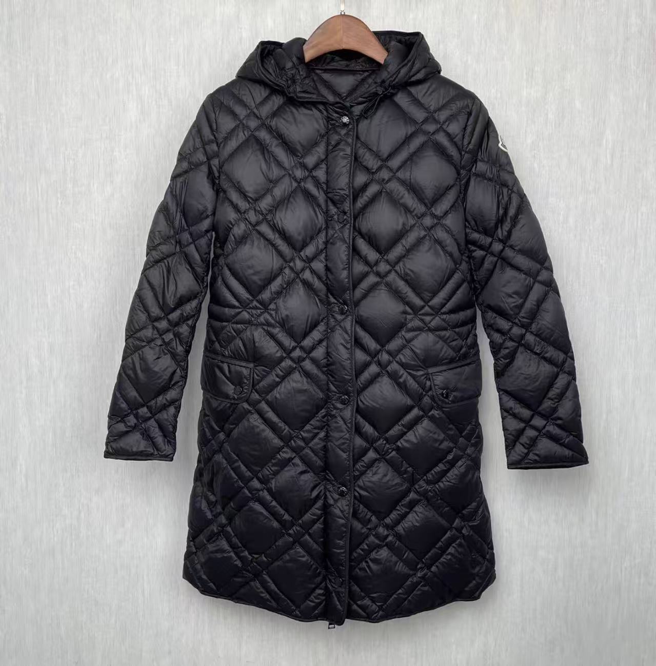 未使用 MONCLER 盟可睐/GG/meres黑色中长款女士羽绒服  福利