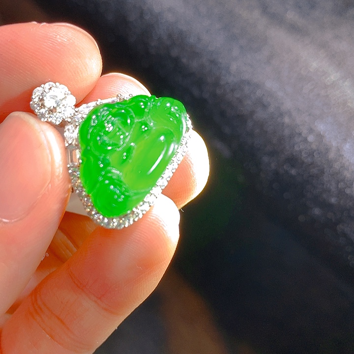 【闪购商品】翡翠颈饰银S925镶嵌翡翠