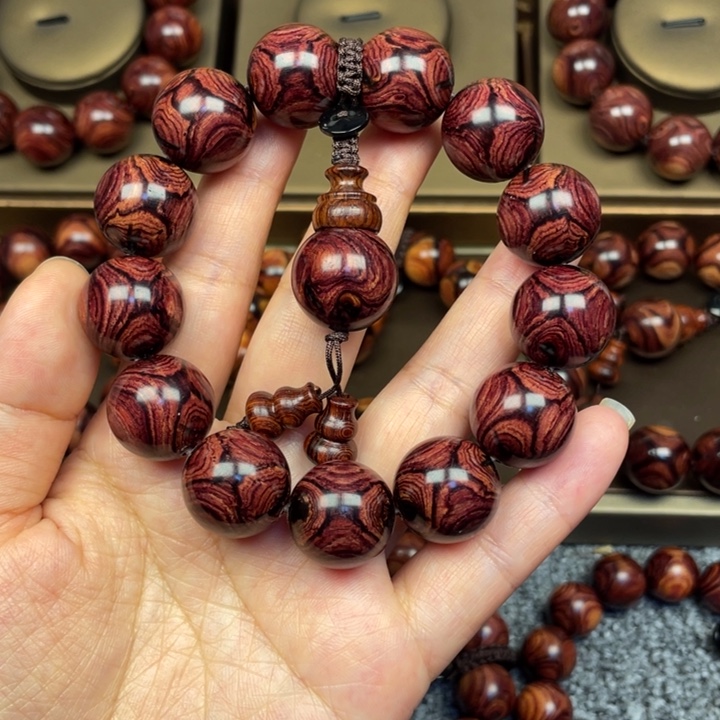 花梨木类b****61.8对眼紫油梨