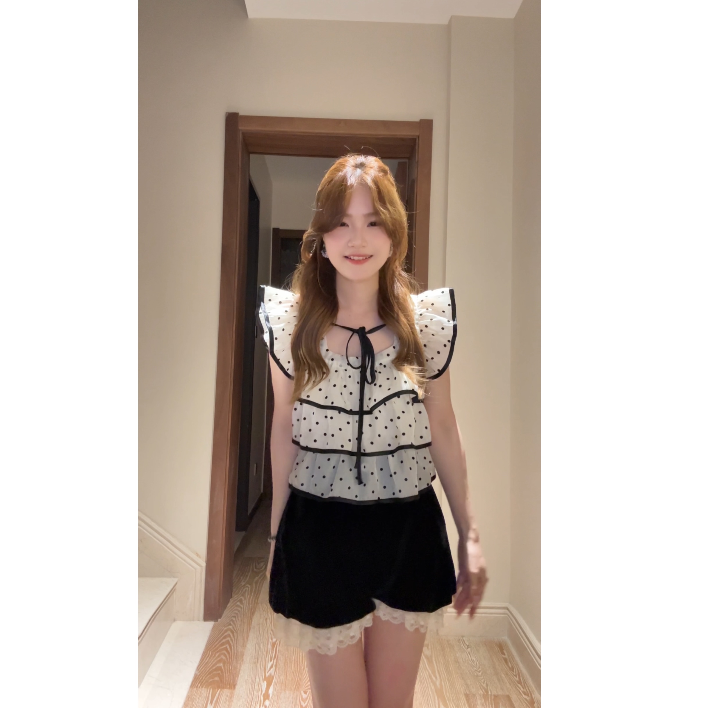 「波点初心」植绒波点系带可爱小飞袖千层时尚套装夏季