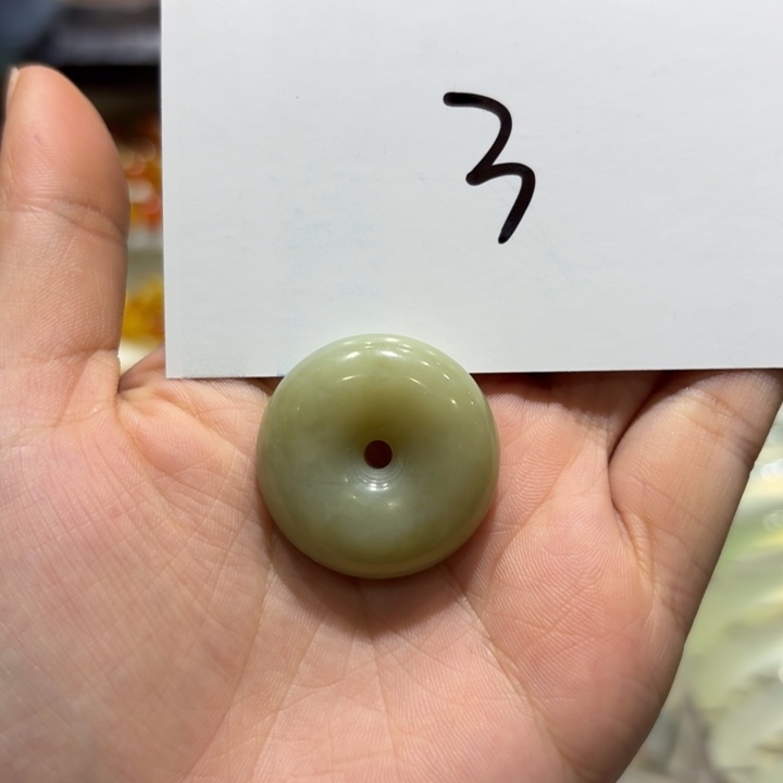 未镶嵌岫玉手镯天然