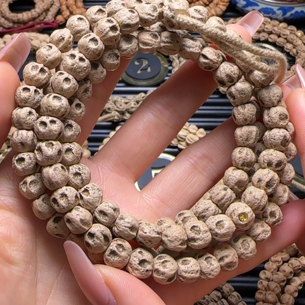 【闪购商品】柏香籽/百香籽吊坠西*贾