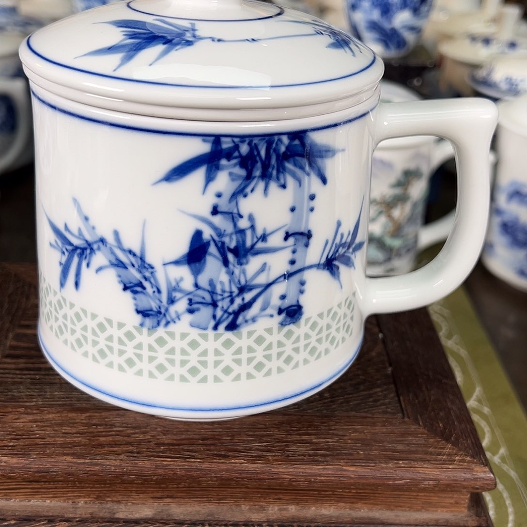 轻**阵景德镇陶瓷高温办公杯