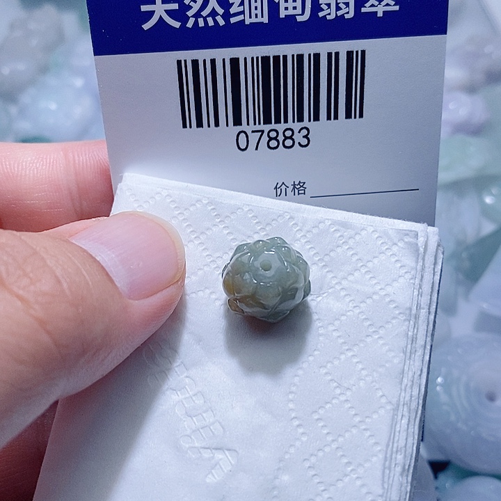 翡翠未镶嵌颈饰天光墟翡翠市场现金代购