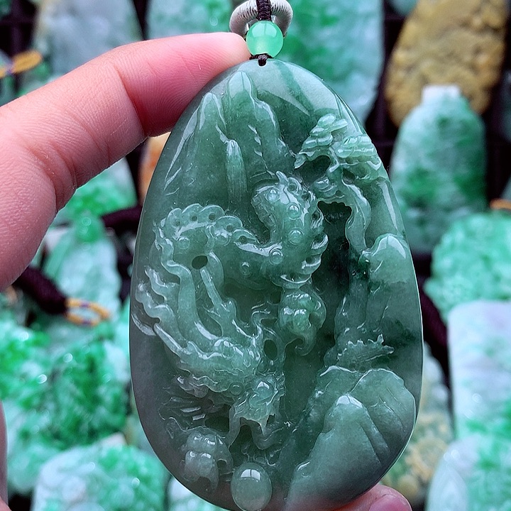 翡翠吊坠(不含链)未镶嵌