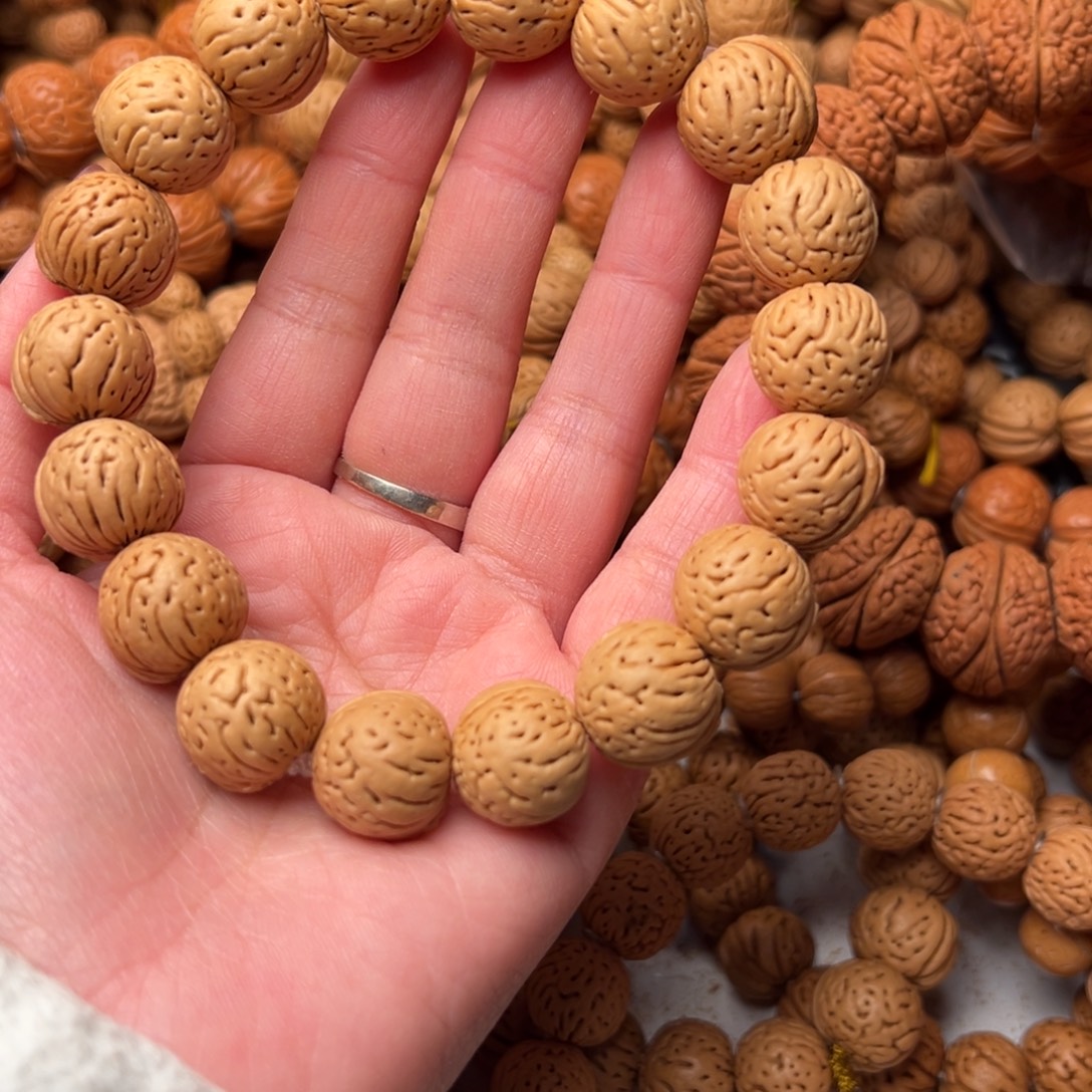 16尺寸肉纹元宝桃核