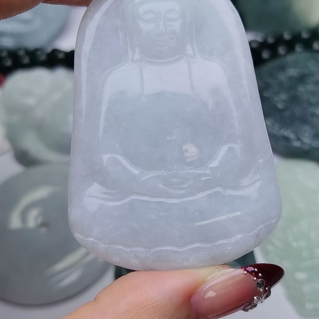 翡翠颈饰未镶嵌天然的A货翡翠多样性发货