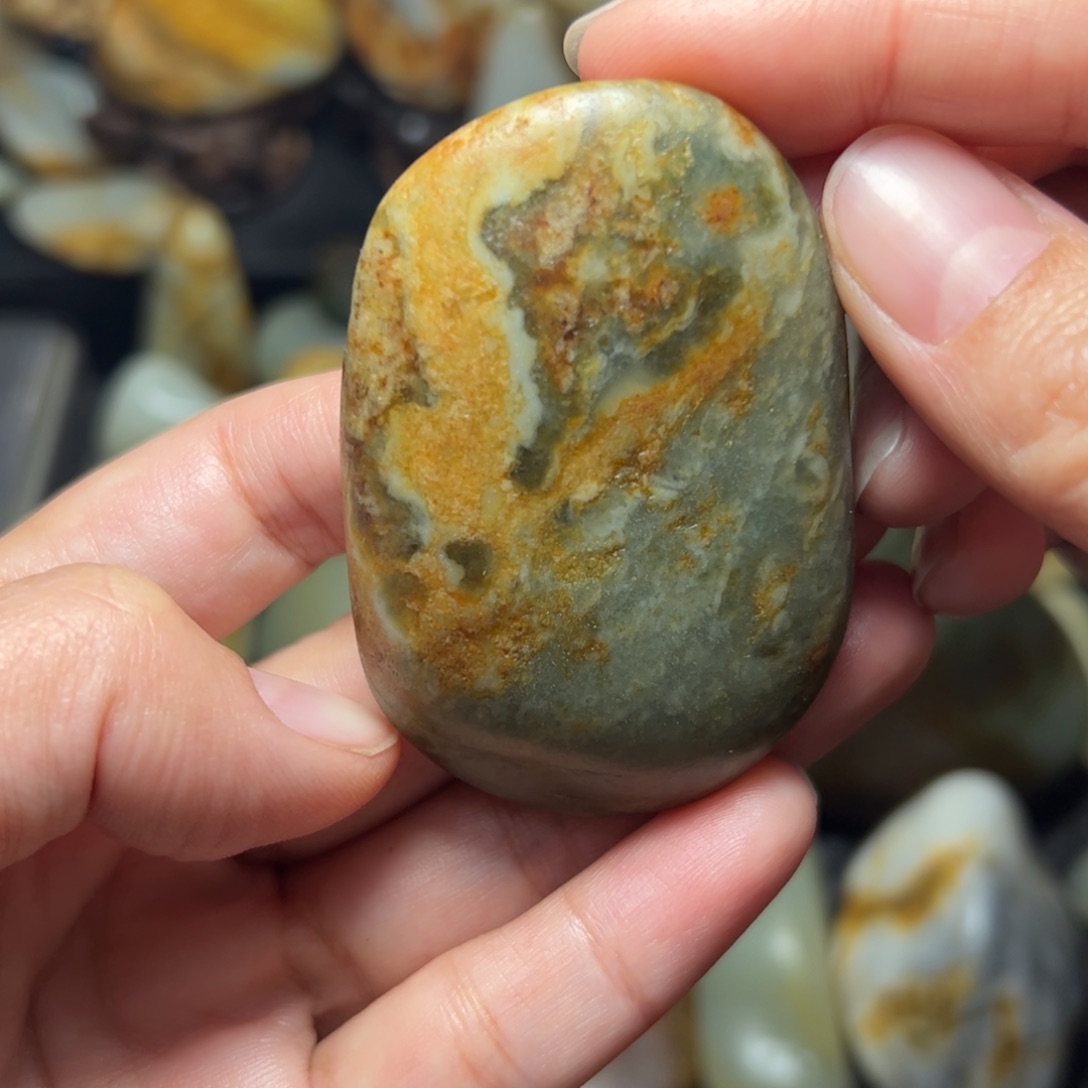 和田玉（青玉）A24未镶嵌