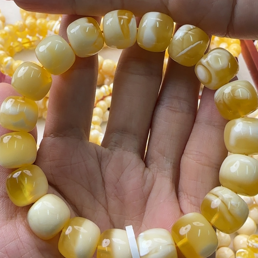 奈***奈琥珀未镶嵌手链蜜蜡手串