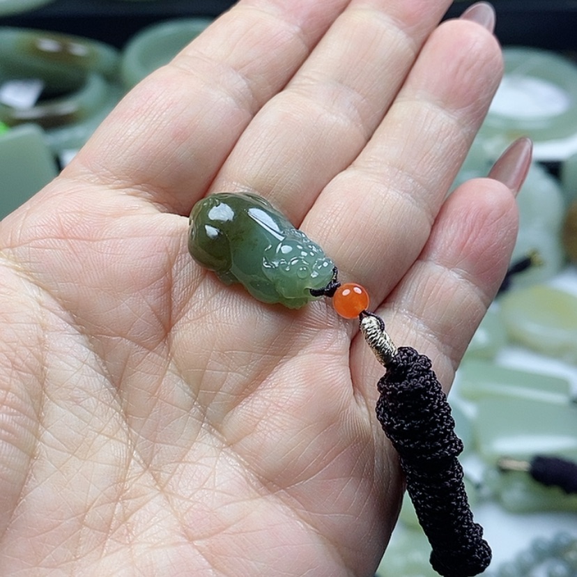 【闪购商品】和田玉（糖玉）颈饰未镶嵌