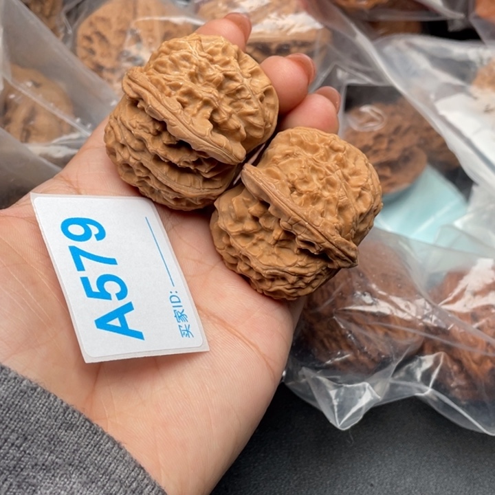 文玩核桃吊坠核桃