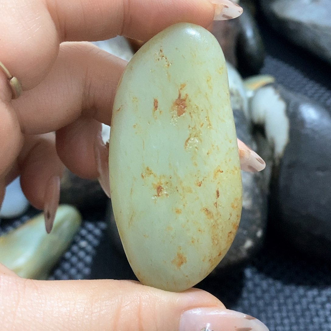 未镶嵌和田玉（糖玉）挂件