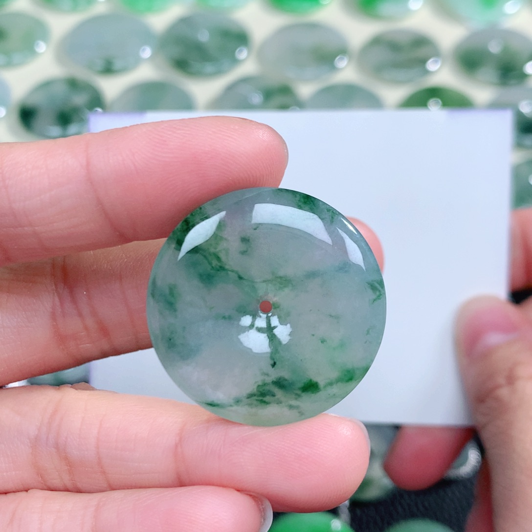 翡翠未镶嵌吊坠(不含链)29.7-5.5