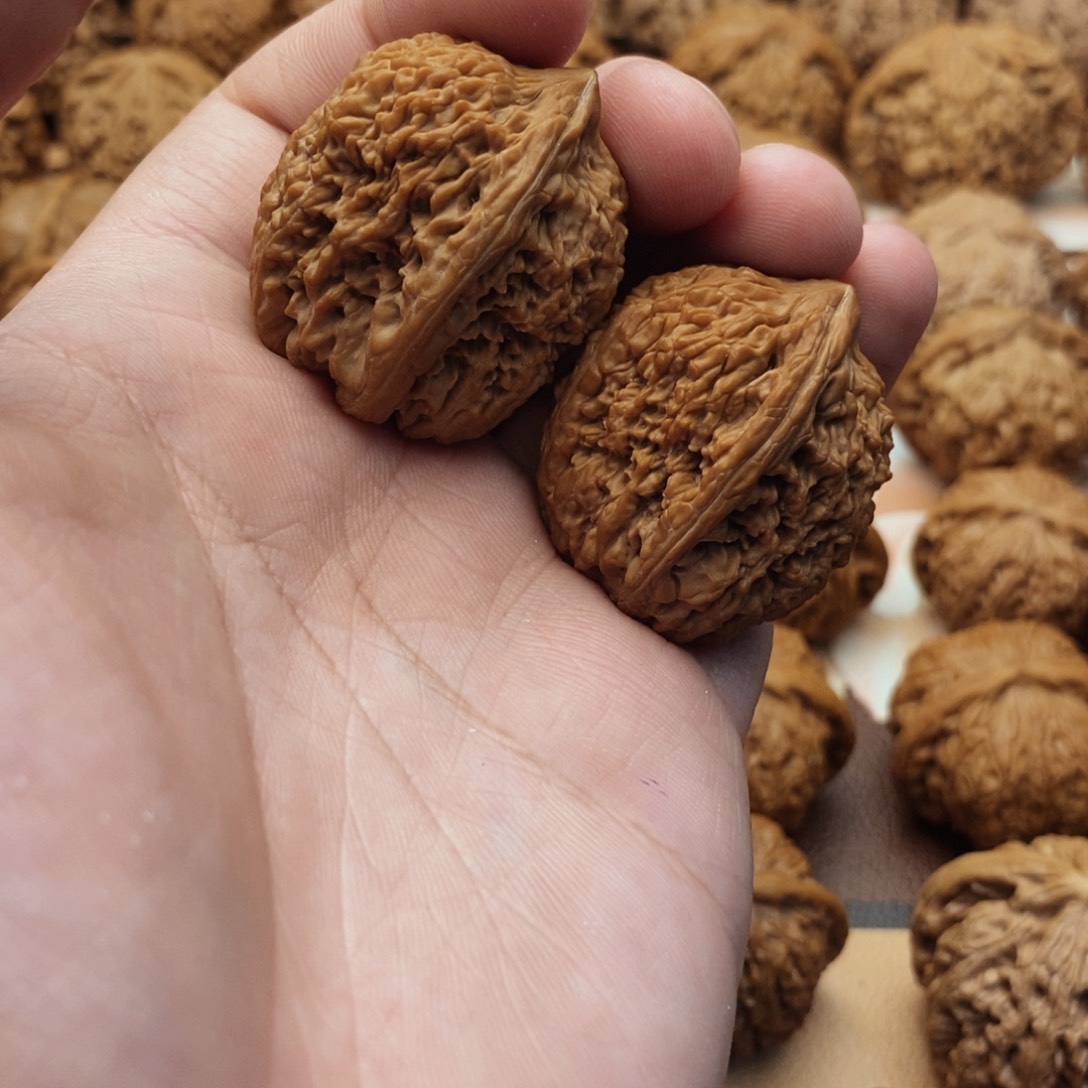 文玩核桃吊坠蒜头