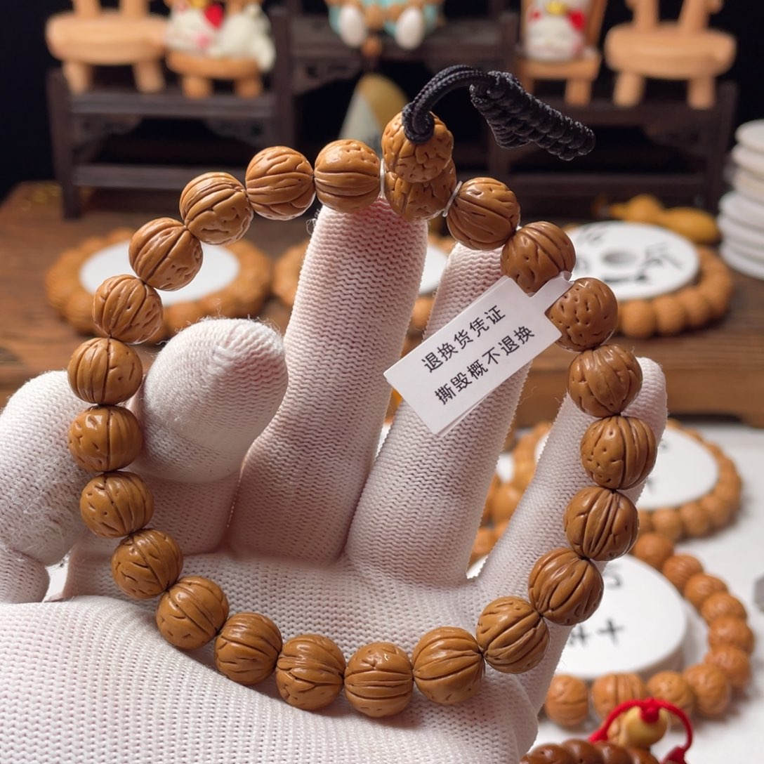 领***℡桃核吊坠野生桃核尺寸 11+邮费顺丰到付