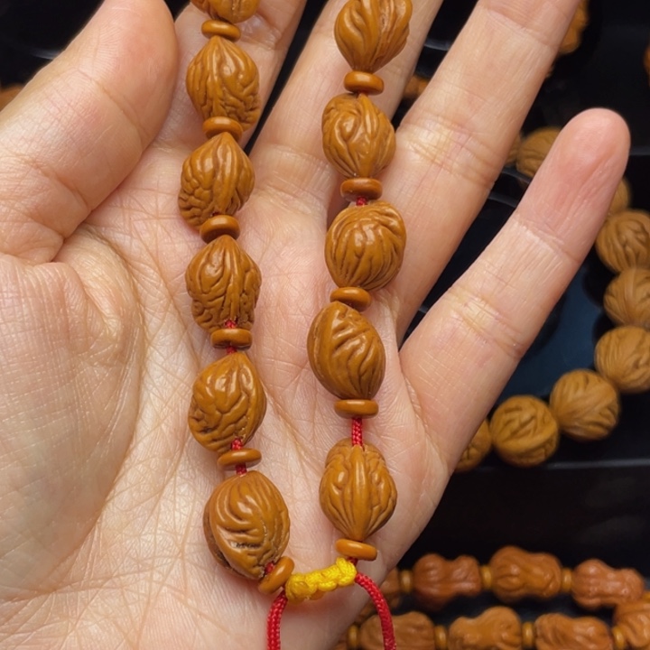 胜***援桃核吊坠生命之源