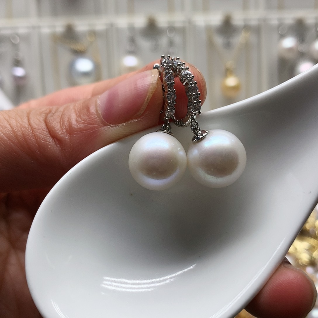 未镶嵌淡水珍珠耳饰