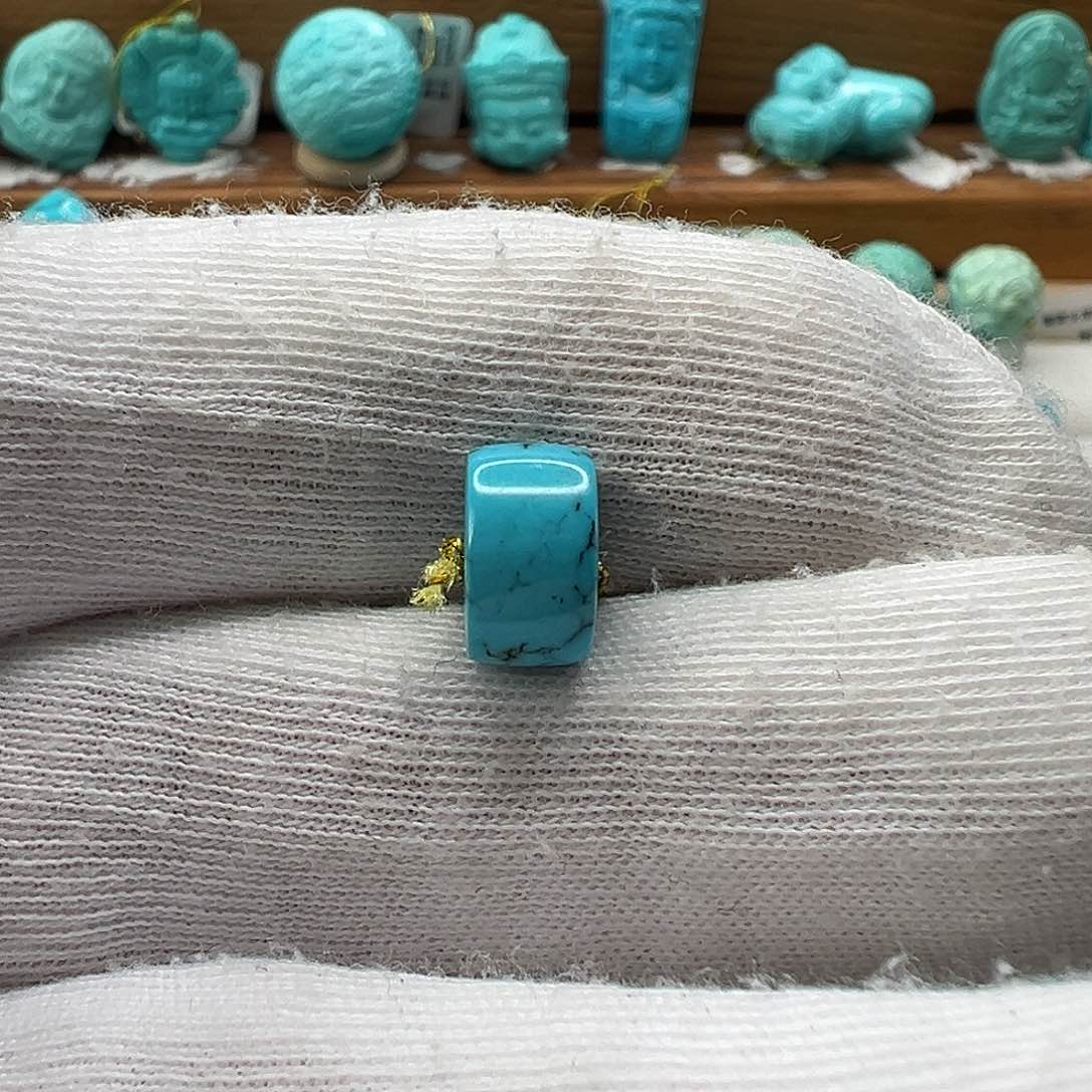 绿松石直切珠 未镶嵌小*哥