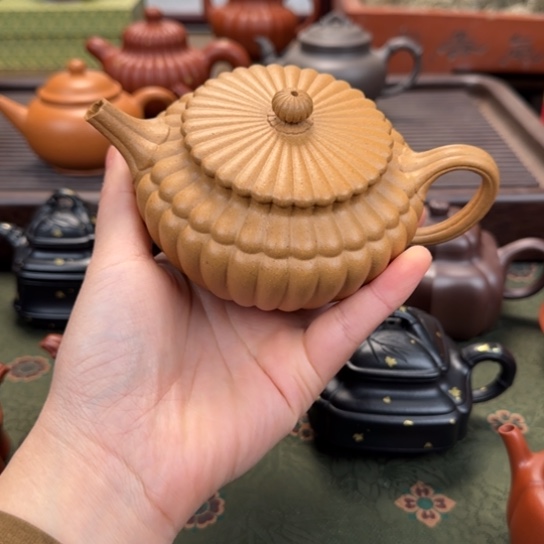 C***｀茶壶紫砂宜兴紫砂萦纡黄金段补差价