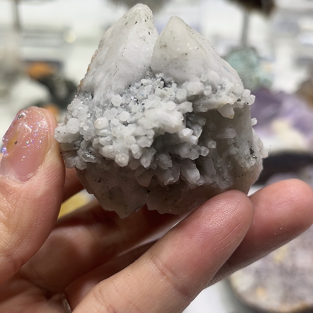 石材内蒙蜡烛水晶