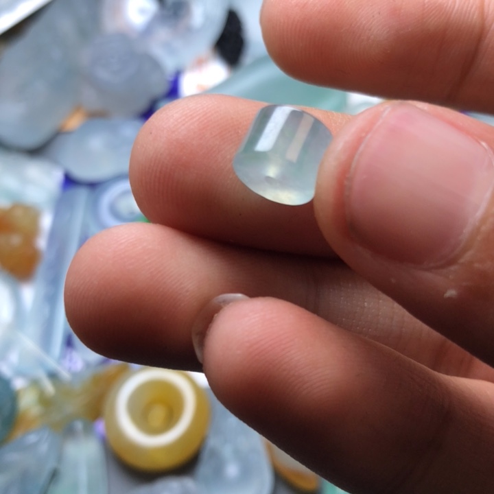 定制翡翠未镶嵌挂件