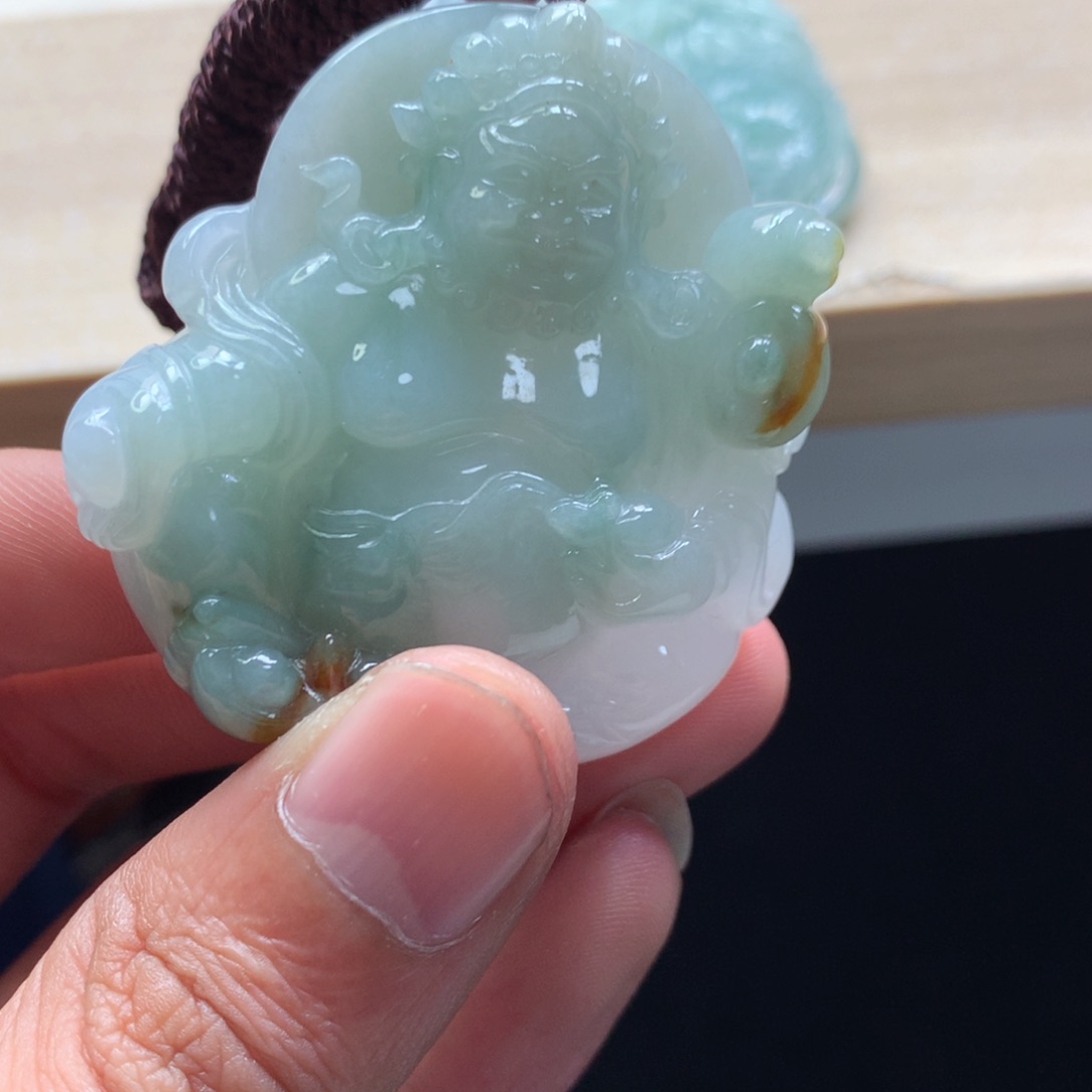 颈饰未镶嵌翡翠吊坠