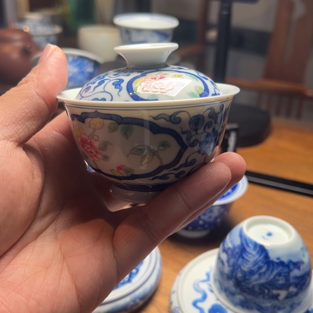 景德镇陶瓷青花开窗盖碗