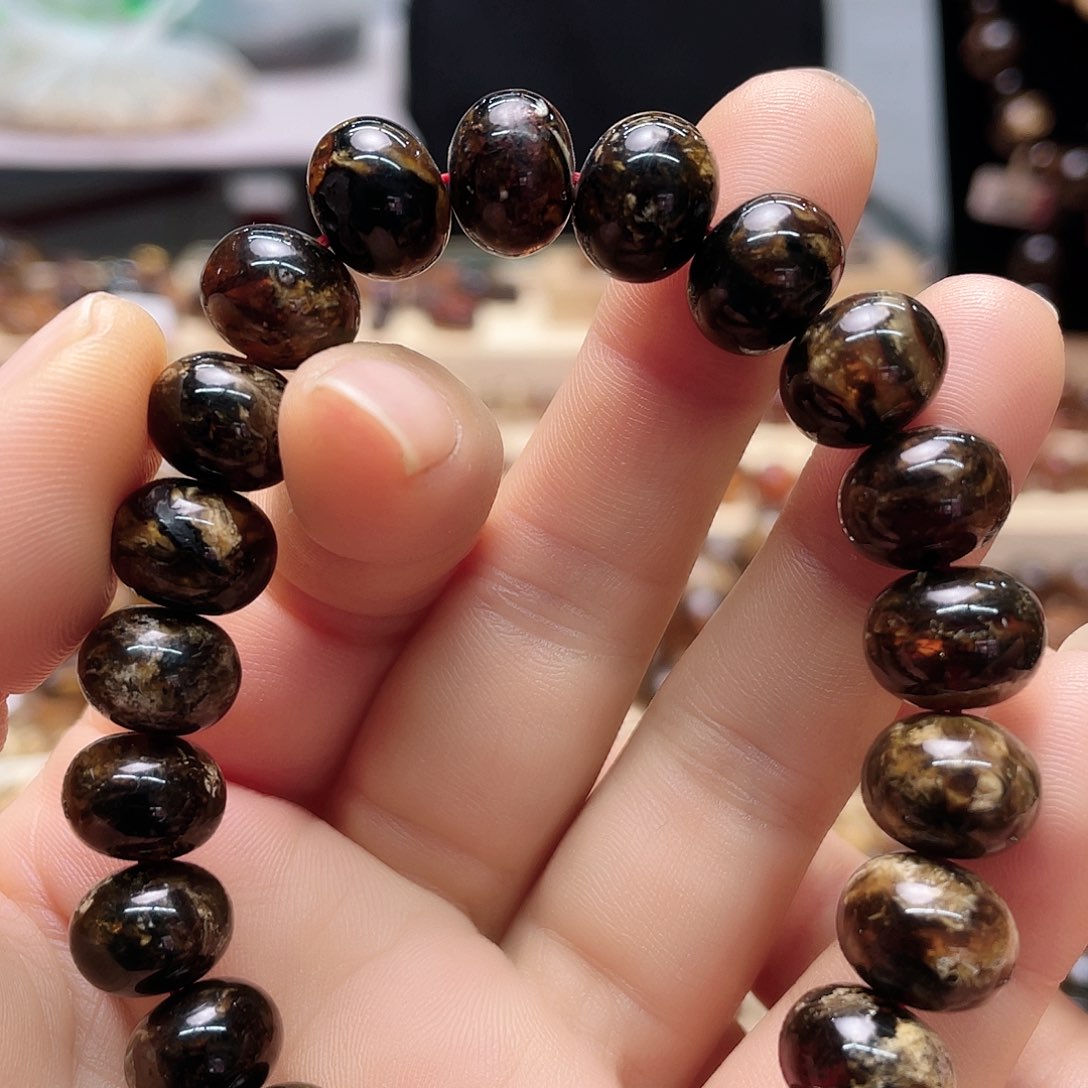 琥珀裸石未镶嵌十一10938