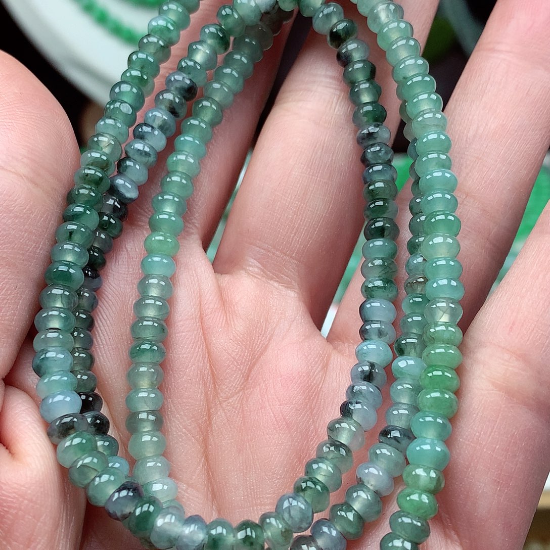 翡翠未镶嵌毛衣链