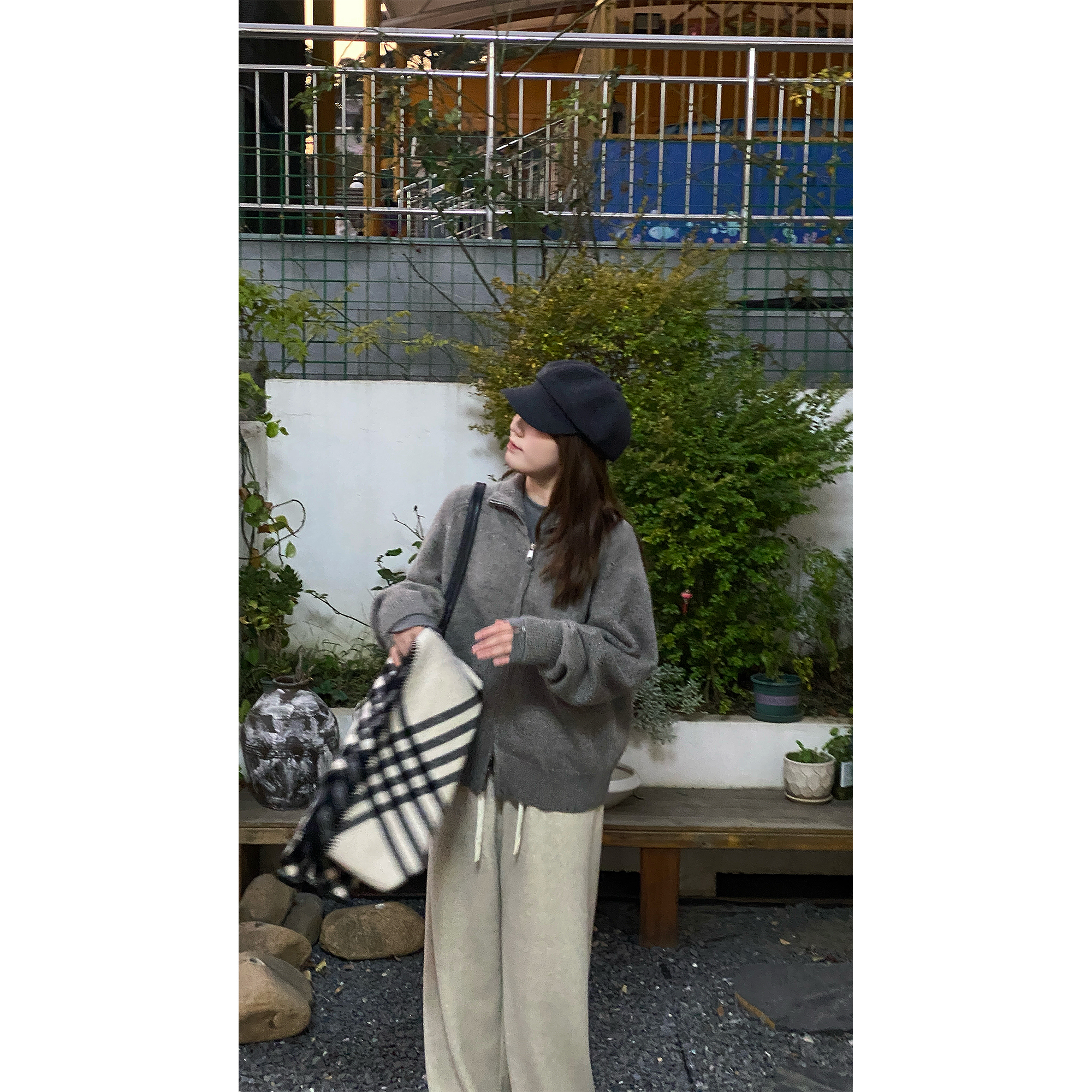 zhukele 点子纱羊 毛开衫