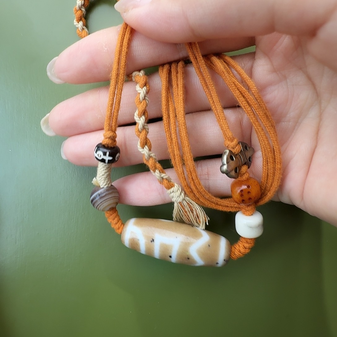 玛瑙/玉髓颈饰未镶嵌