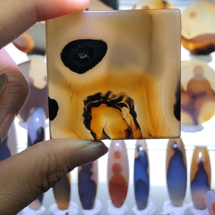 玛瑙/玉髓未镶嵌珠宝半成品86