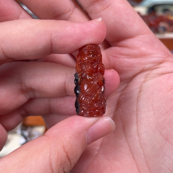 玛瑙/玉髓颈饰未镶嵌41象神