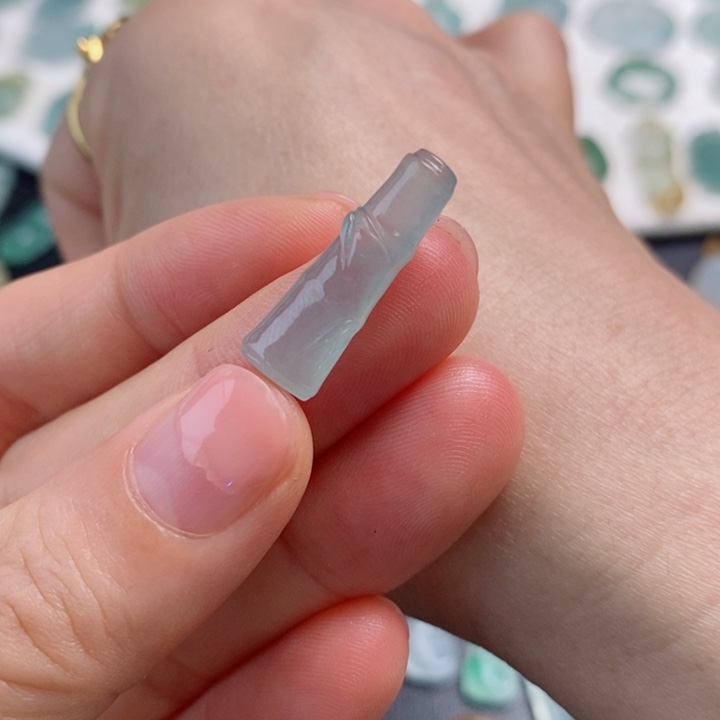 定制翡翠未镶嵌竹节