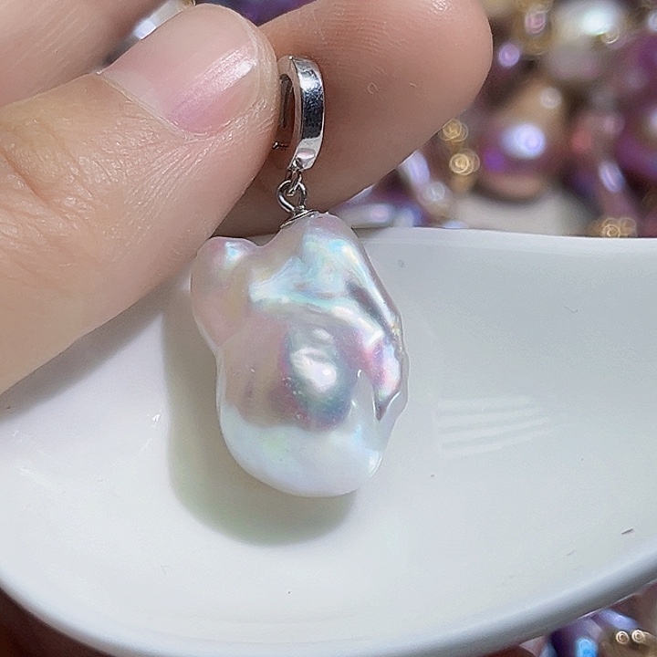 颈饰未镶嵌淡水珍珠