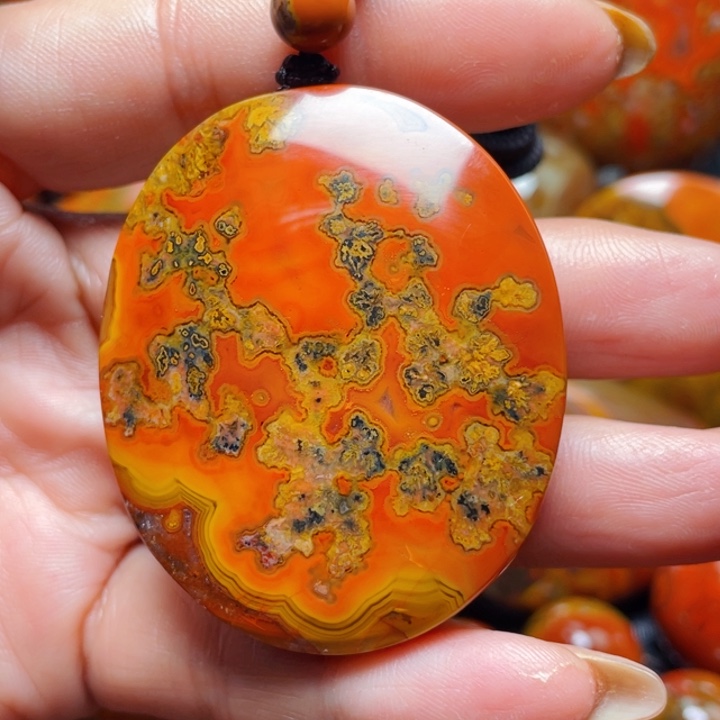 玛瑙/玉髓战国红玛瑙挂件未镶嵌因*