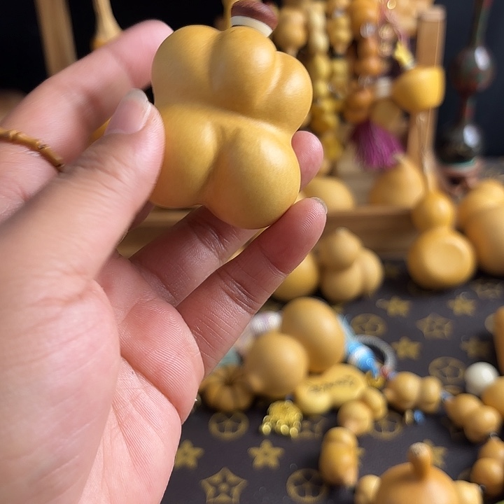 莉***莉行嘛那明天早上去了你也不要来我家好想