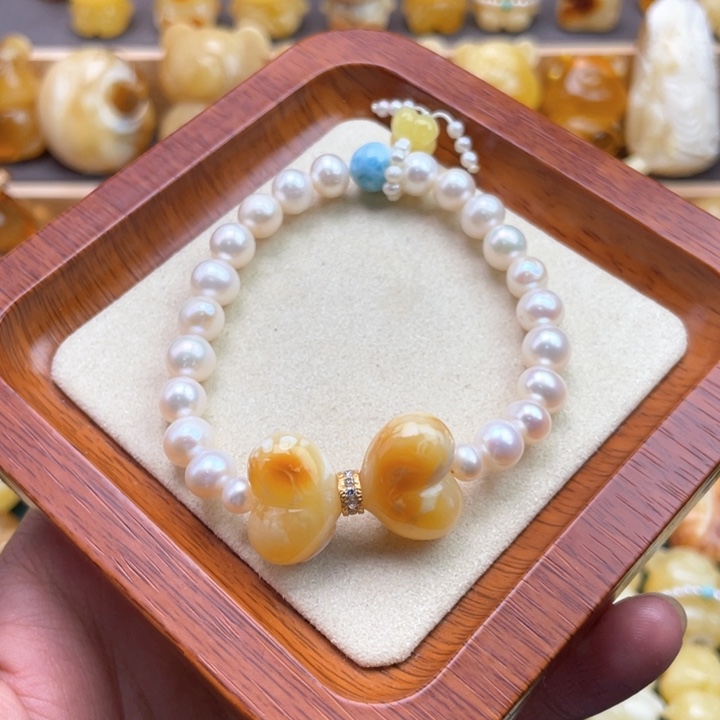 琥珀未镶嵌裸石蜜蜡