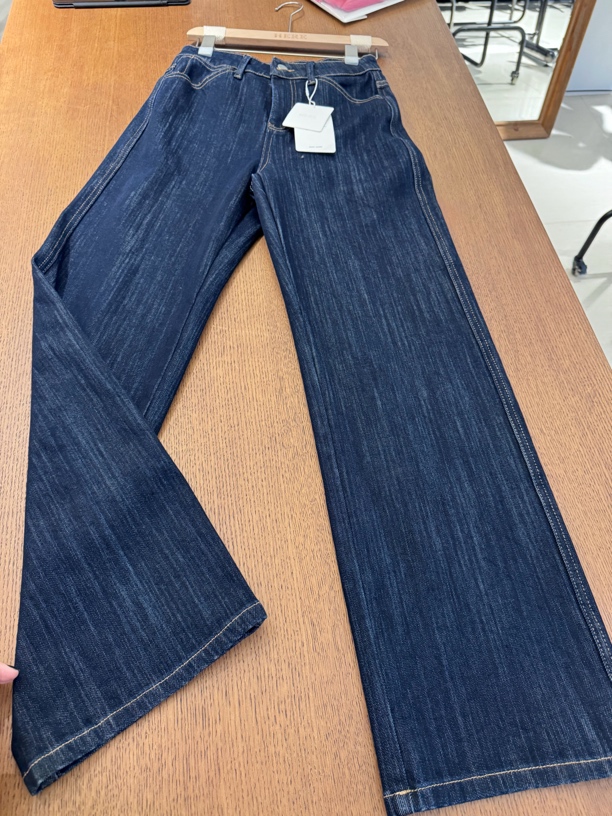 设计师品牌丹宁牛仔裤