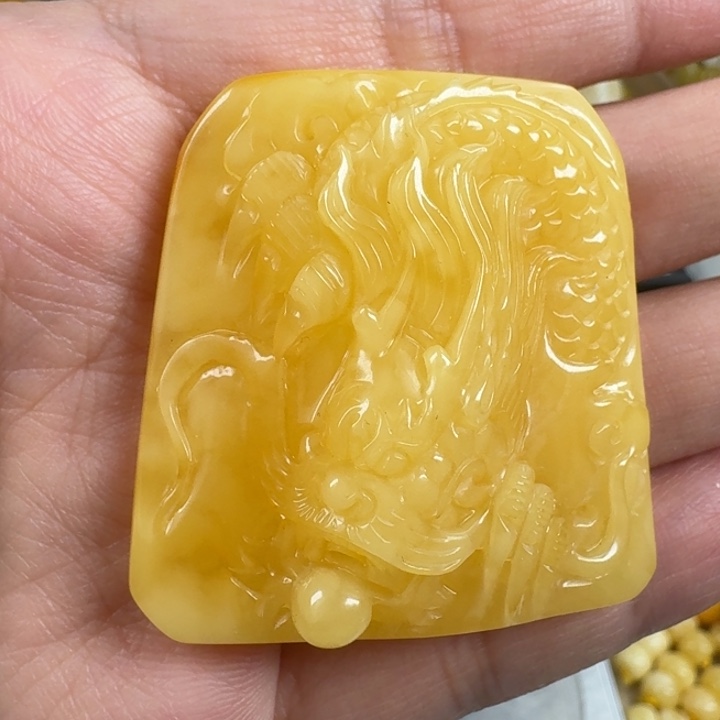 蜜蜡珠宝奇石未镶嵌