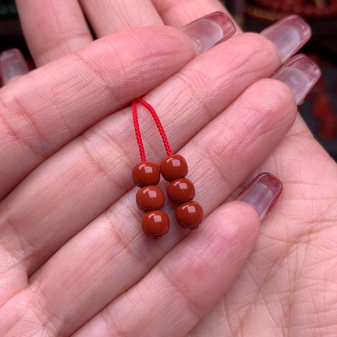 南红玛瑙精工配饰有纹无裂未镶嵌5.2