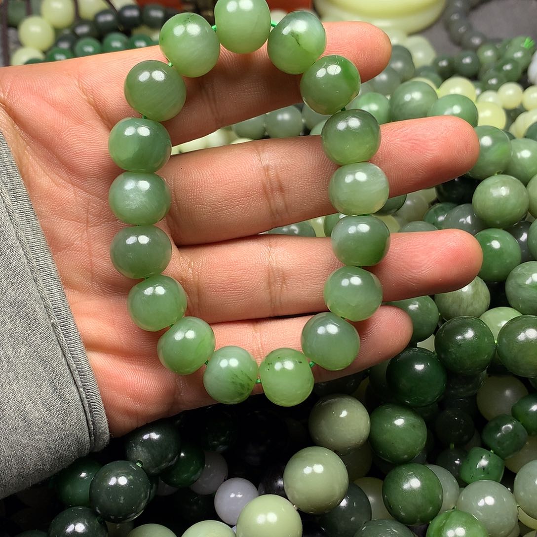 和田玉手链未镶嵌