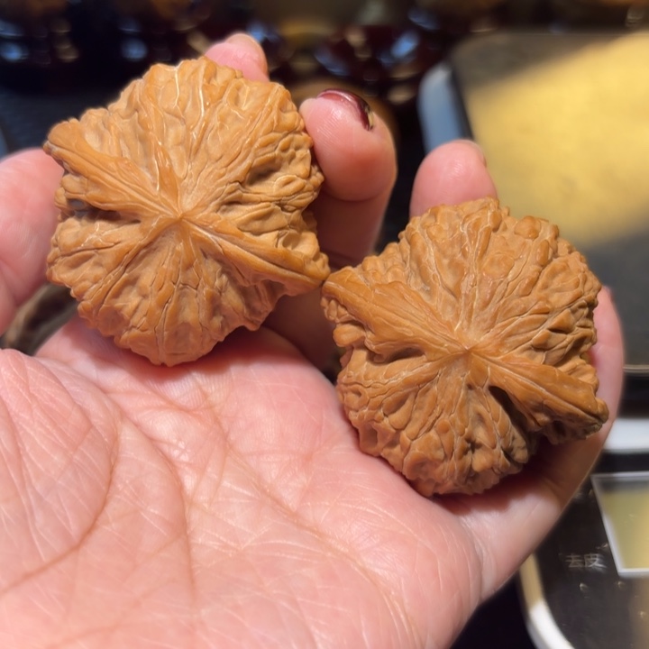 核桃手串/手链44正磨磨盘狮子头一对核桃