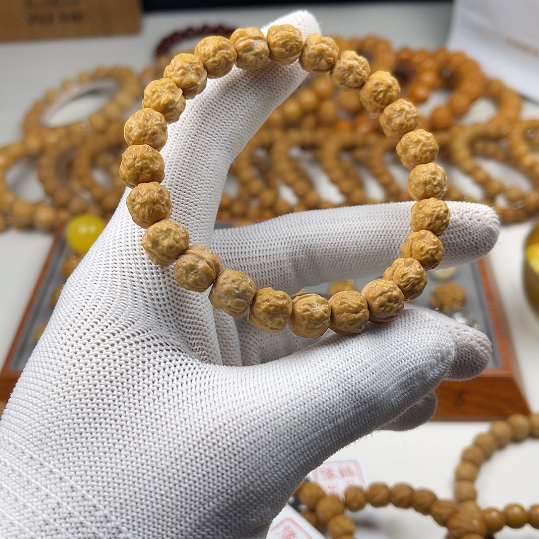 豆***豆猴头核桃手串蛤蟆头