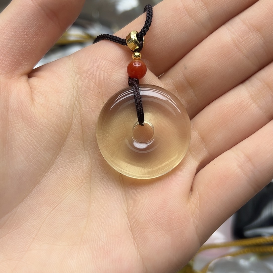 水晶颈饰未镶嵌黄水晶平安扣