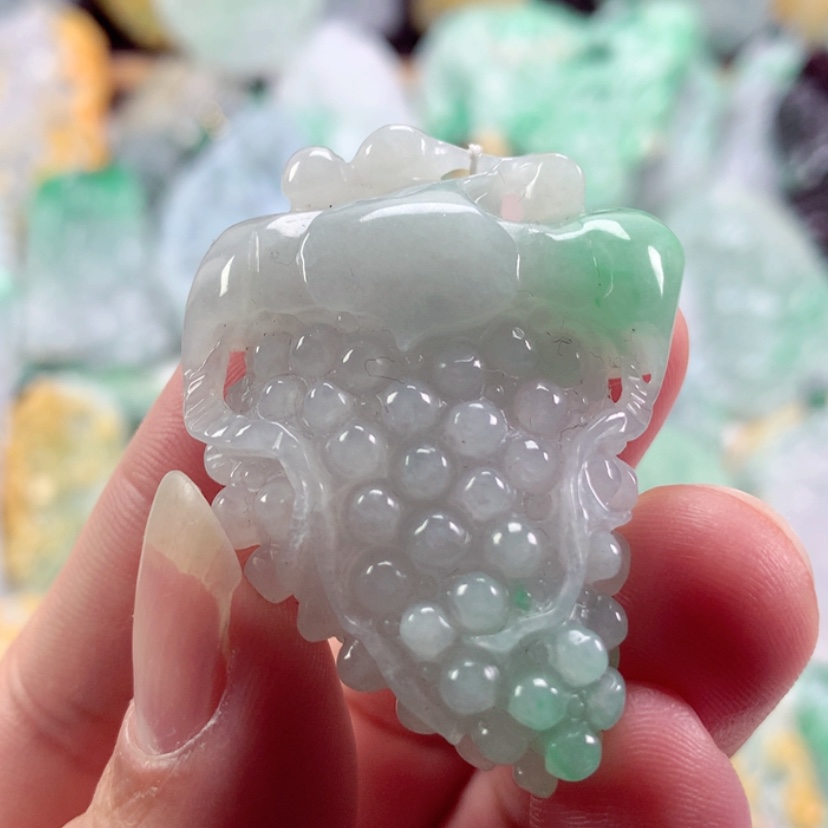 【闪购商品】翡翠吊坠(不含链)未镶嵌