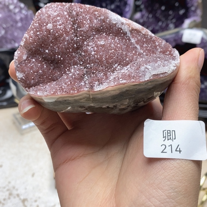 紫晶未镶嵌大型摆件（非配饰）